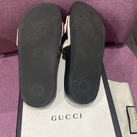 Gucci slides  - Picture 7 of 11